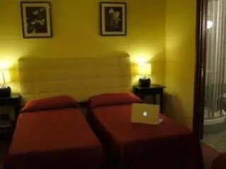 Relais Under The Tower Pisa